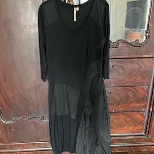 Comfy USA Black Layered Asymmetric Long Sleeve Dress